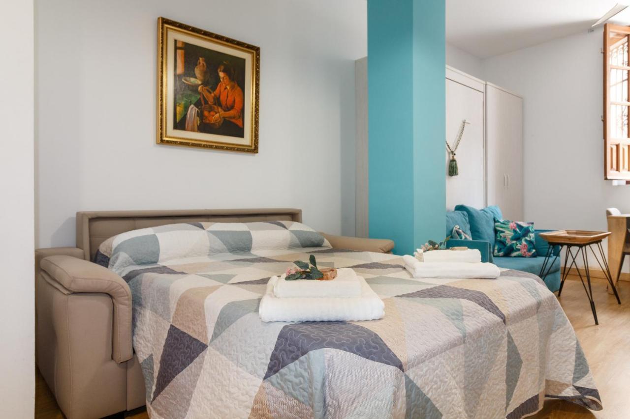 Apartamento Acogedor Y Equipado En El Centro De Sevilla Exterior foto